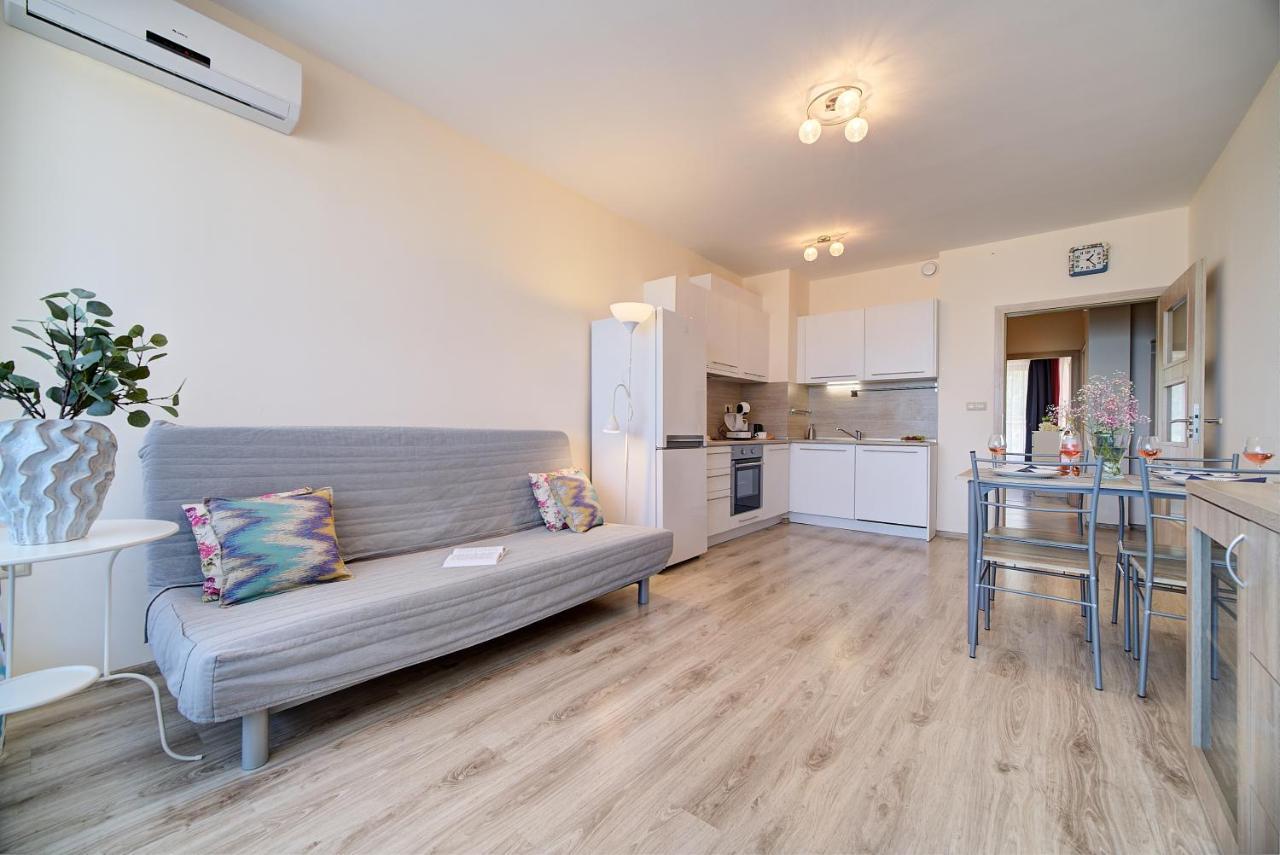 Summertime In Varna South Bay Beach Residence Esterno foto